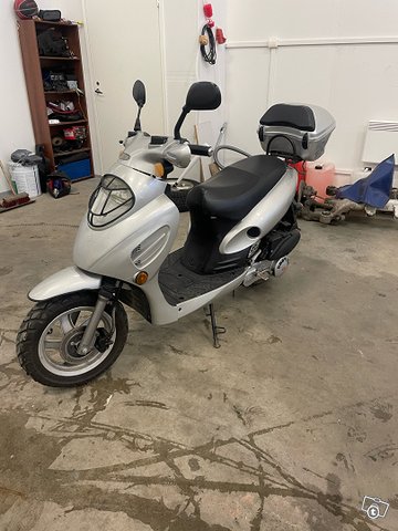 Baotian 125cc skootteri, kuva 1