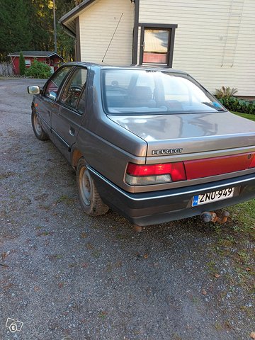 Peugeot 405 3