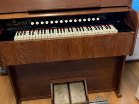 Harmooni, Pianot, urut ja koskettimet, Musiikki ja soittimet, Laihia, Tori.fi Harmooni, Pianot, urut ja koskettimet, Musiikki ja soittimet, Laihia, Tori.fi
