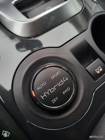 Peugeot 3008 16