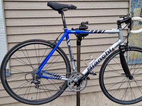 Bianchi via Nirone 7, Kilpapyörät, Polkupyörät ja pyöräily, Oulu, Tori.fi Bianchi via Nirone 7, Kilpapyörät, Polkupyörät ja pyöräily, Oulu, Tori.fi
