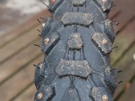 Nastarengas 26", Pyörätarvikkeet ja kypärät, Polkupyörät ja pyöräily, Kuhmo, Tori.fi Nastarengas 26", Pyörätarvikkeet ja kypärät, Polkupyörät ja pyöräily, Kuhmo, Tori.fi