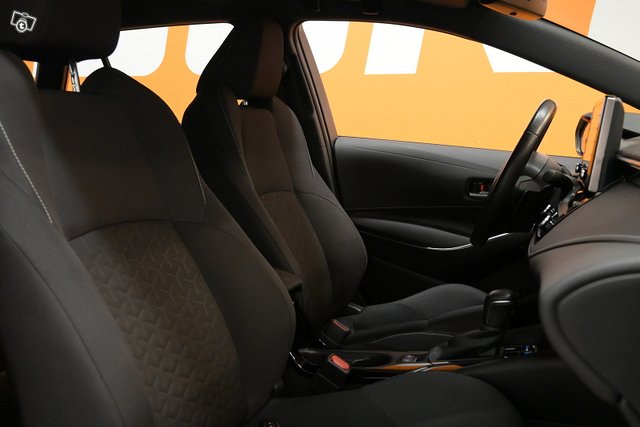 Toyota Corolla 12