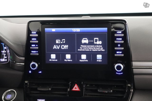 Hyundai IONIQ PLUG-IN 19