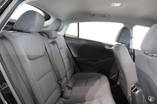 Hyundai IONIQ PLUG-IN 21