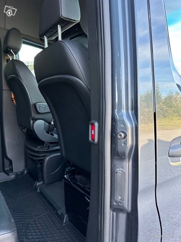 Mercedes-Benz Sprinter 319cdi 5hengen 23
