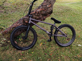BMX kush2+, Maastopyörät, Polkupyörät ja pyöräily, Kouvola, Tori.fi BMX kush2+, Maastopyörät, Polkupyörät ja pyöräily, Kouvola, Tori.fi