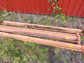 Kasten75 trukkihyllyn vaakaorsia 4kpl, Liikkeille ja yrityksille, Kajaani, Tori.fi Kasten75 trukkihyllyn vaakaorsia 4kpl, Liikkeille ja yrityksille, Kajaani, Tori.fi