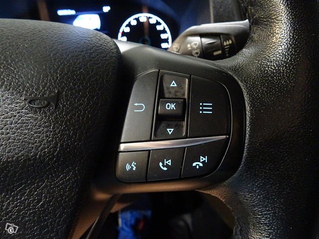 Ford Transit Custom 21