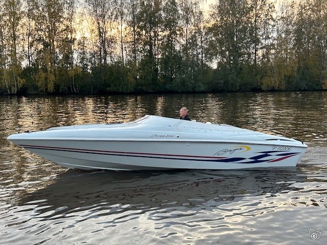 Baja Boss 252, Mercruiser Magnum 496 1