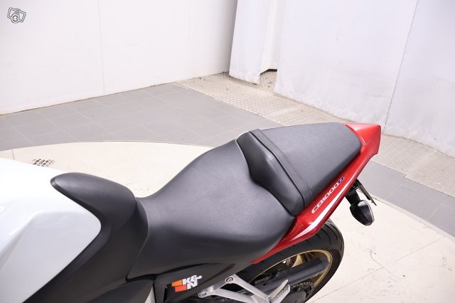 Honda CB 7