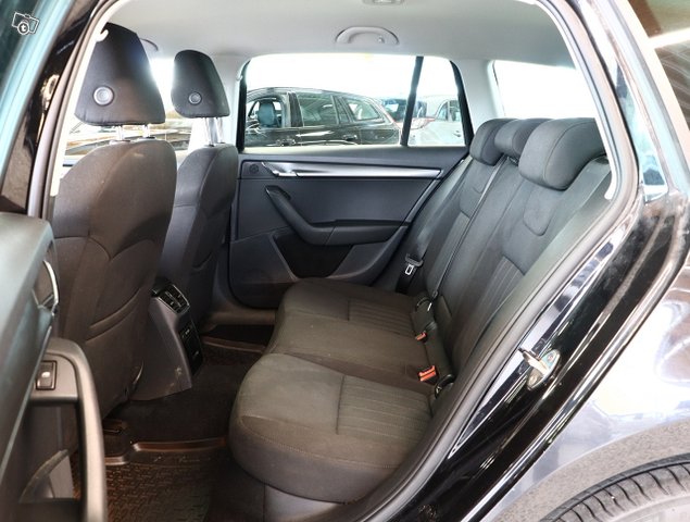Skoda Octavia 17