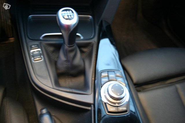 BMW 318 10