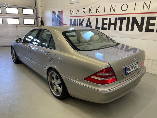 Mercedes-Benz S 19
