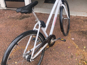 Naisten pyörä tunturi, Maastopyörät, Polkupyörät ja pyöräily, Kotka, Tori.fi Naisten pyörä tunturi, Maastopyörät, Polkupyörät ja pyöräily, Kotka, Tori.fi