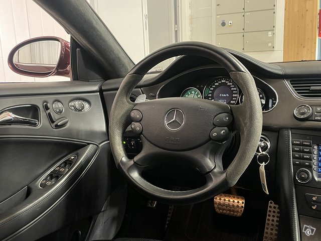 Mercedes-AMG CLS 63 AMG 11