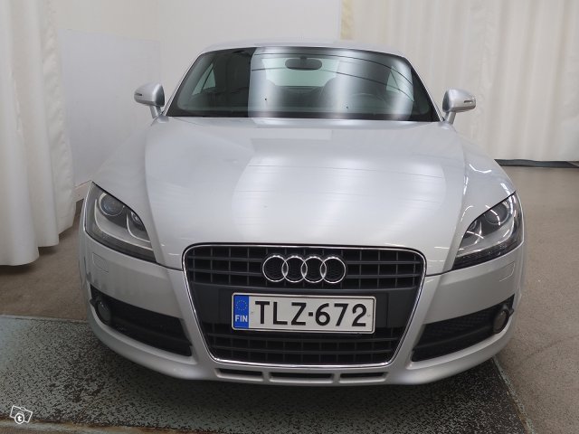 AUDI TT 2