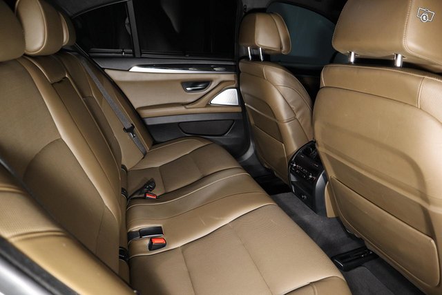 BMW M550d 14