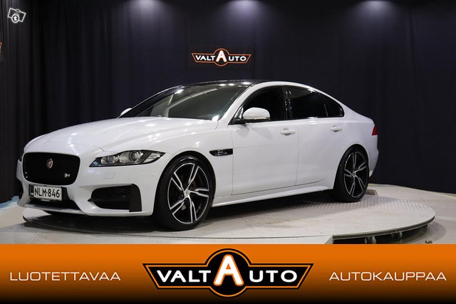 Jaguar XF