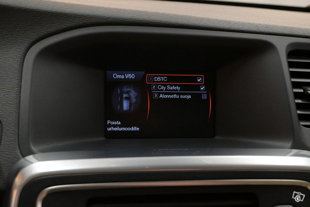 Volvo V60 22