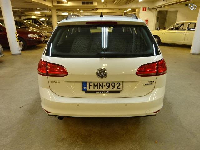 VOLKSWAGEN GOLF 4