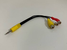 Av Adapteri/RCA- kaapeli, Audio ja musiikkilaitteet, Viihde-elektroniikka, Pirkkala, Tori.fi Av Adapteri/RCA- kaapeli, Audio ja musiikkilaitteet, Viihde-elektroniikka, Pirkkala, Tori.fi
