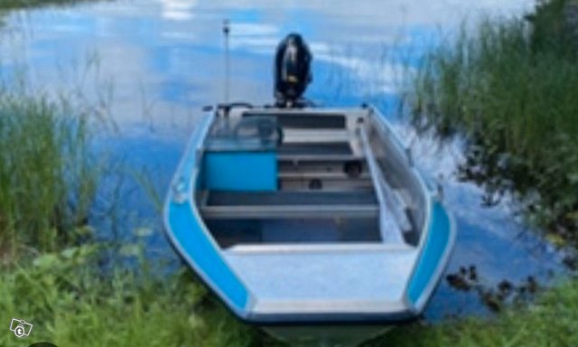 O: Buster. Myös viallinen