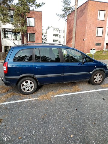 Opel Zafira 2