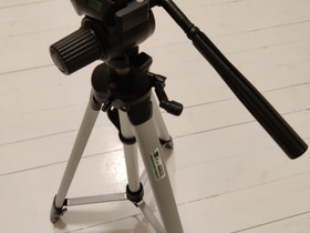 Tripod, Valokuvaustarvikkeet, Kamerat ja valokuvaus, Kotka, Tori.fi Tripod, Valokuvaustarvikkeet, Kamerat ja valokuvaus, Kotka, Tori.fi
