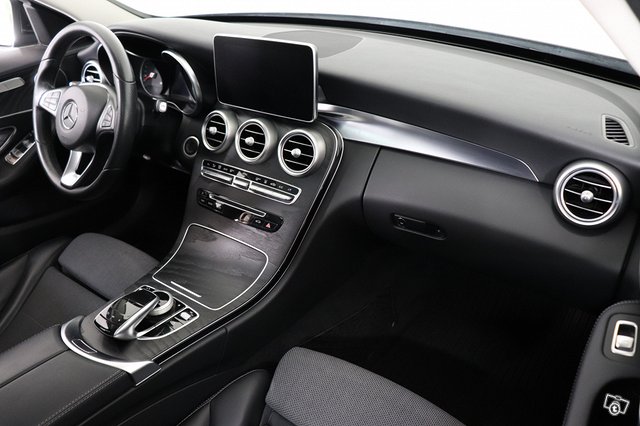 Mercedes-Benz C 13