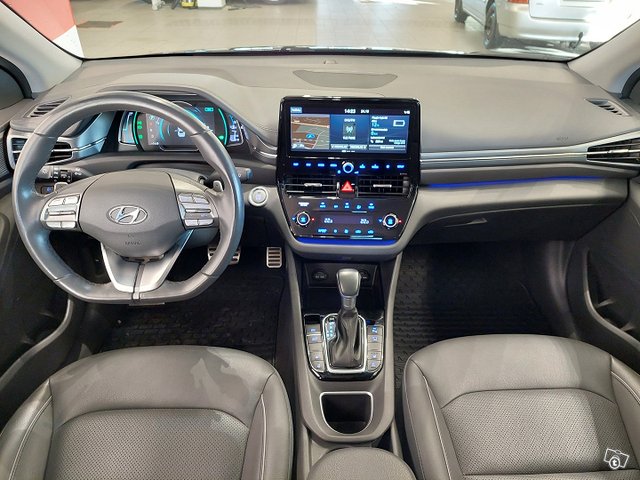 Hyundai IONIQ Plug-in 19