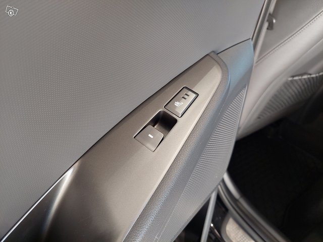 Hyundai IONIQ Plug-in 21