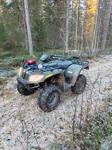 Arctic Cat 650 v2, kuva 1