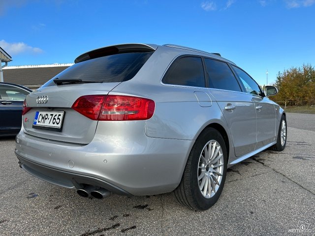 Audi S4 4