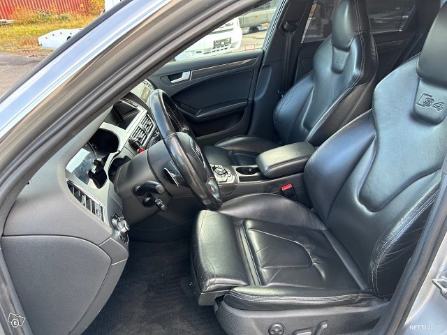 Audi S4 24