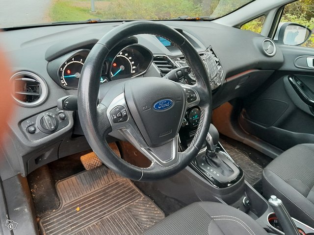 Ford Fiesta 8