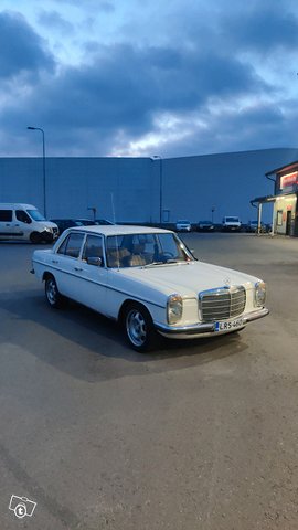 Mercedes-Benz 115