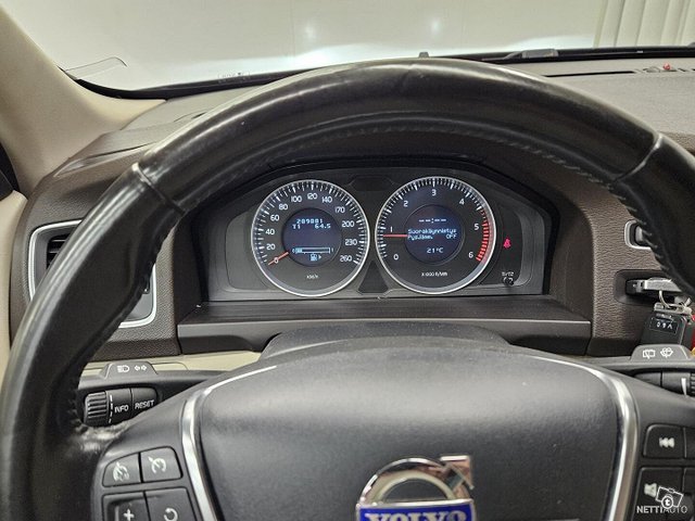 Volvo V60 16
