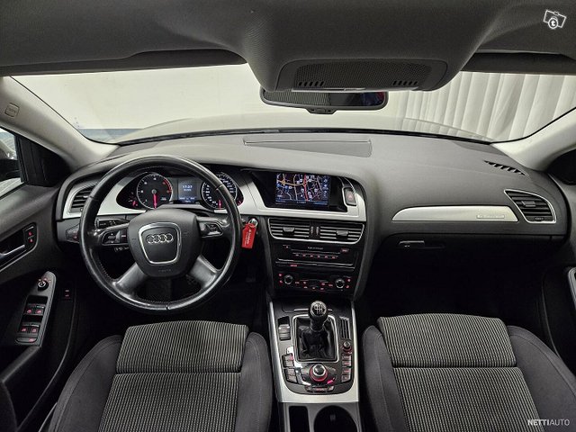 Audi A4 13
