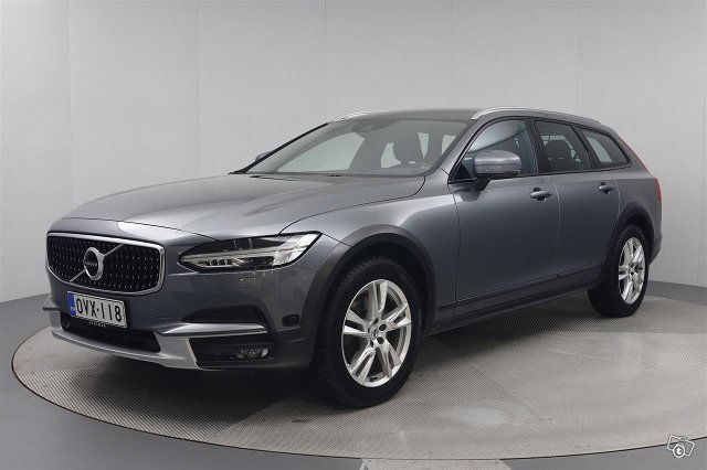VOLVO V90 Cross Country
