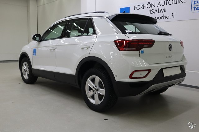 Volkswagen T-Roc 4