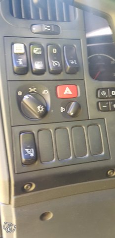 Scania P270 11