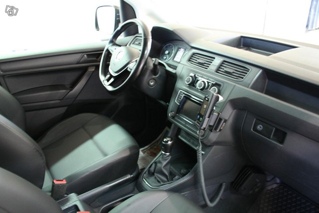 Volkswagen Caddy 19