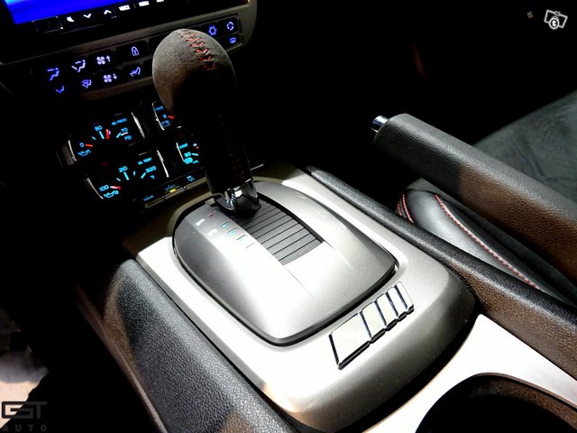 Chevrolet Camaro 12