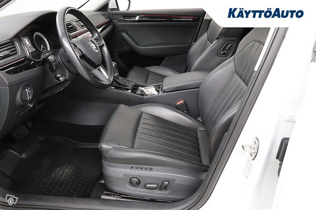 SKODA Superb 7