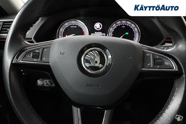 SKODA Superb 11