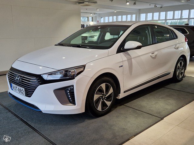 HYUNDAI IONIQ Hybrid