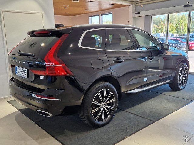 VOLVO XC60 3