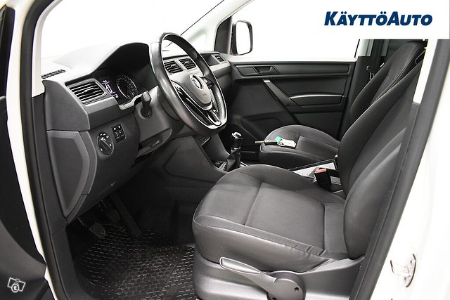 VOLKSWAGEN Caddy 8