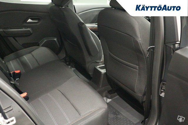 DACIA Sandero Stepway 18